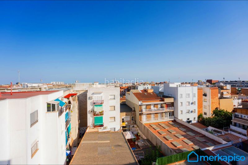 Foto 5be9bd7d-b059-4853-a419-3b69f7a2c4fd. Àtic a Centre Viladecans