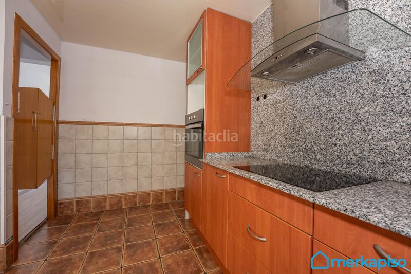 Foto 87645799-f593-49ab-a994-4b31067ca38e. Àtic a Centre Viladecans