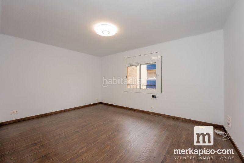 Foto 052ab16c-9709-4163-8c47-e5fdfb90ef30. Pis a Centre Viladecans