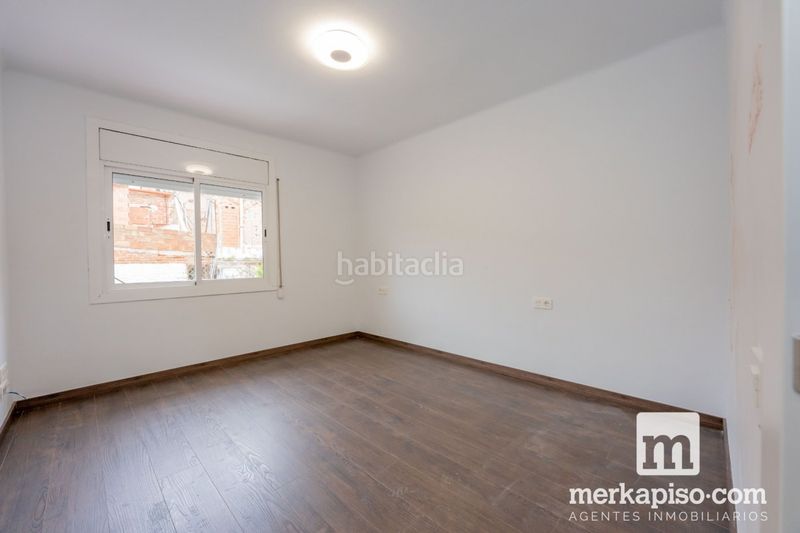 Foto 5716f731-0dab-46c3-8562-a3dc61ce093a. Pis a Centre Viladecans
