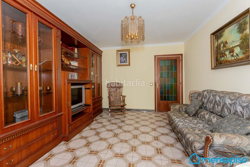 Foto ea191dcb-219e-4adf-a2a7-025a403aff8d. Planta baixa a Vilamarina Viladecans