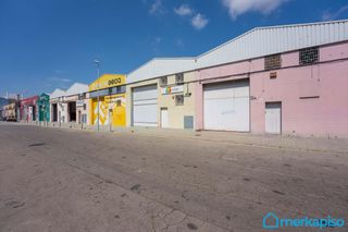 Industrial building in Vilamarina. Se vende nave industrial en viladecans perfecta para inversor a