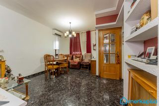 Casa in Vilamarina. Oportunidad en viladecans para constructores , promotores e inve