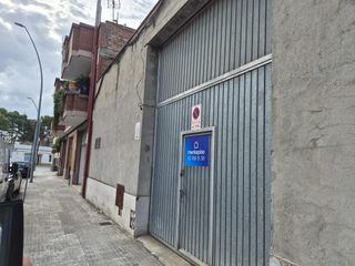 Nave industrial en Sant Climent de Llobregat. Nave industrial de 171 m2 con puente grúa  sant climent de llobr