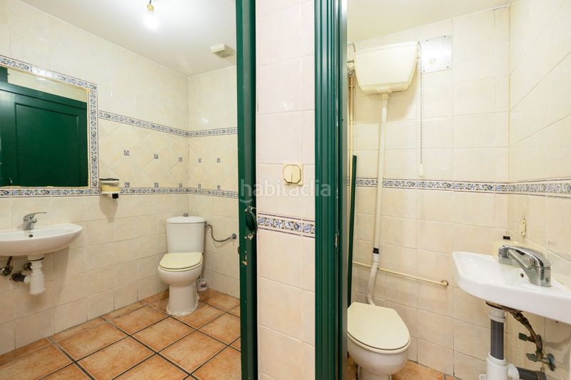 Foto 4c4a21b2-8ac9-48ba-b36d-f52e70ec0ce0. Local comercial a San Ildefonso Granada