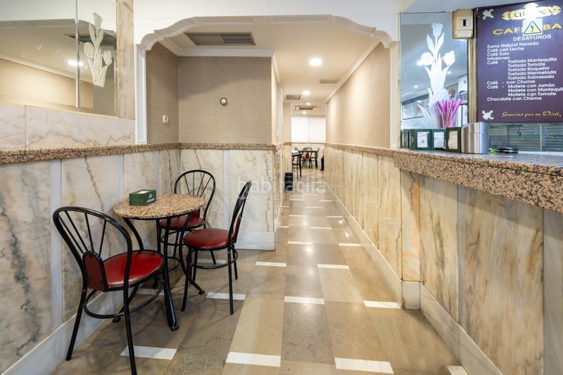 Foto 5c9febc2-c738-4239-a1f4-62548a24f8d2. Locale commerciale in avenida avenida de madrid 21 in Granada