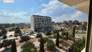 Location Appartement  Calle cadiar. Piso amueblado en sanders con garaje y trastero