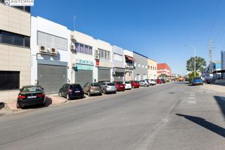 Local Comercial a Calle loja 187. Local comercial en el polígono juncaril