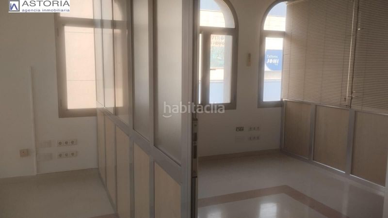 Foto fbdbaa64-b4bd-46ca-aeee-160227648158. Lloguer local comercial a Albolote