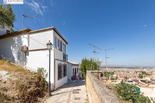 Casa  Calle alta barranco abogado. Coqueta casa zona barranco del abogado con  vistas a granada