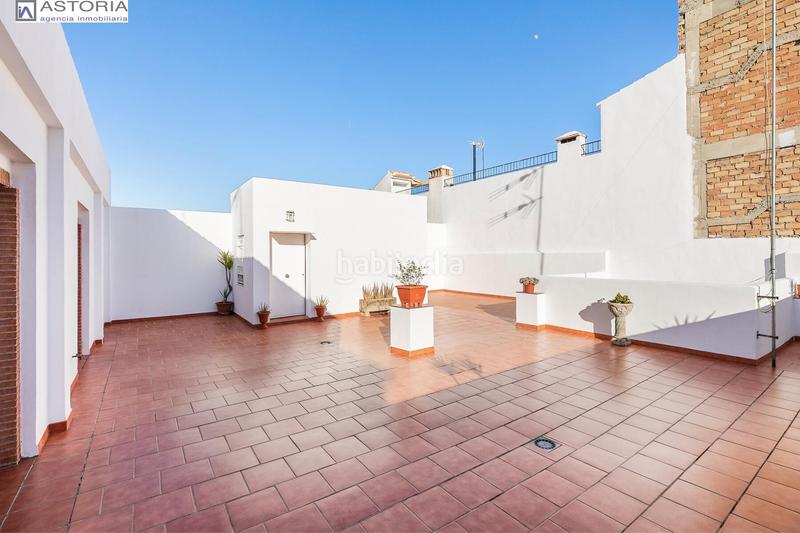 Foto 1d0bce6f-da62-43ac-95fa-599e66c090d0. Casa  junto al pts en Barrio de Zaidín Granada