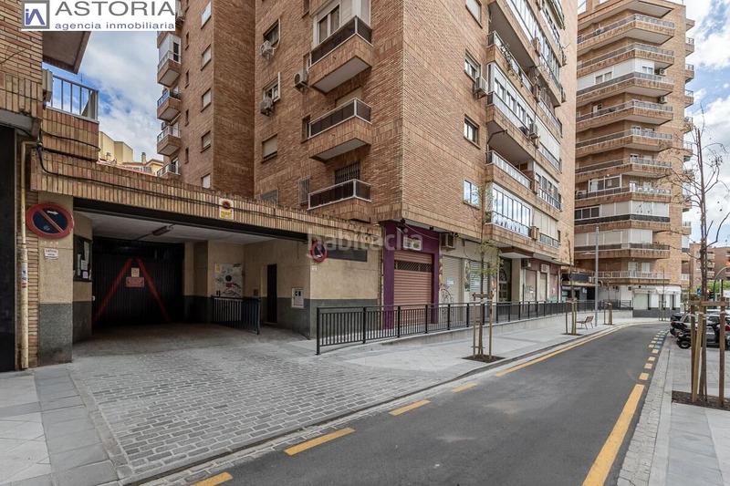 Foto f8861182-1ba6-43fb-aa85-7c1c457a0b3d. Aparcament cotxe a Fígares Granada