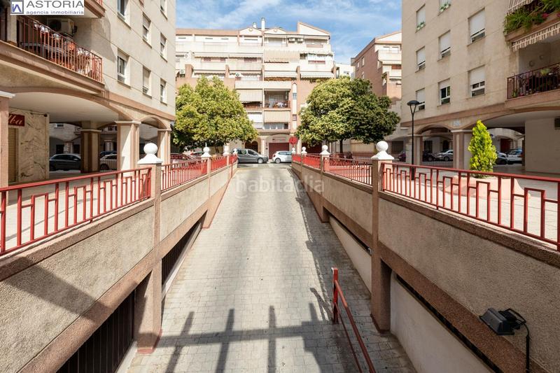 Foto 215ef740-dec6-4666-afcd-202d8a5cc779. Posto auto in Angustias - Chana - Encina Granada