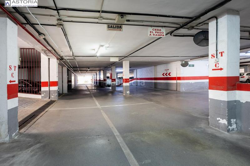 Foto aba12efd-ad85-4a2c-89d1-8eb41828d5e2. Posto auto in Angustias - Chana - Encina Granada