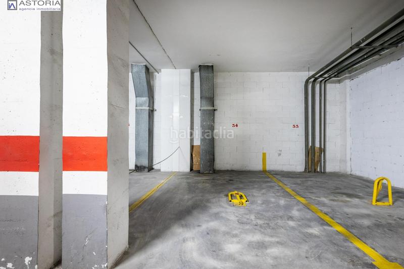 Foto ce1d4e9a-2618-4c9b-922e-1fbef9a335f1. Posto auto in Angustias - Chana - Encina Granada