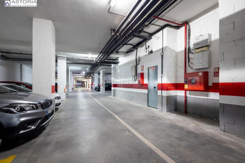 Foto ddf1ad50-a74d-4b25-9c08-b33082bb303b. Posto auto in Angustias - Chana - Encina Granada