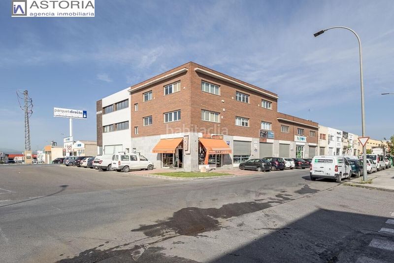 Foto 46df9b29-bbe5-4ea4-9a3a-ff824fc01eb2. Nau industrial a Albolote