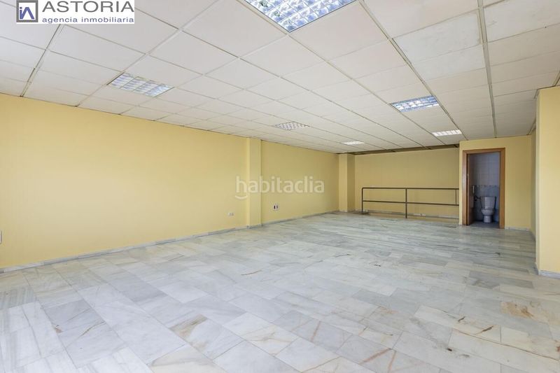 Foto a1576755-9471-49bf-9e03-8e423f392c78. Nau industrial a Albolote