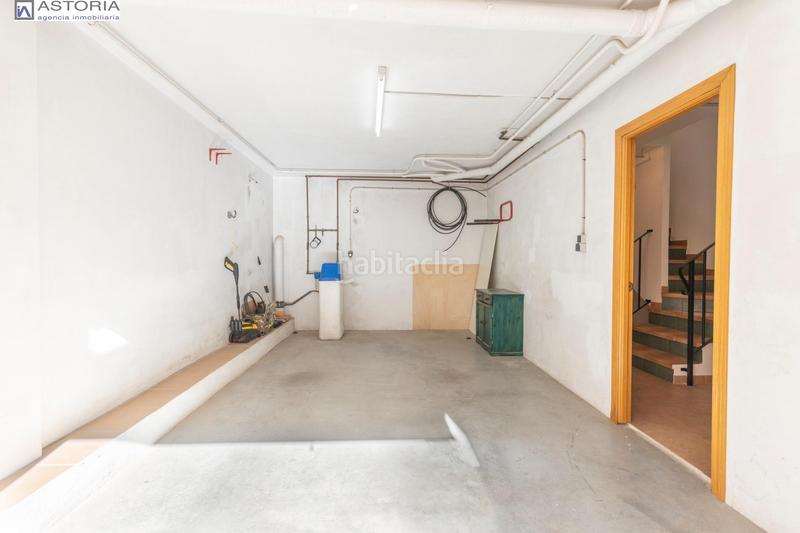 Foto 430ca5d0-40e5-4dda-9101-01b6c155c1a5. Casa adosada oportunidad en la zubia.granada en La Zubia Ciudad Zubia (La)