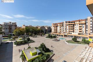Appartement en Calle recreativo de granada 3. Plaza ciudad de los crmenes junto plaza de toros