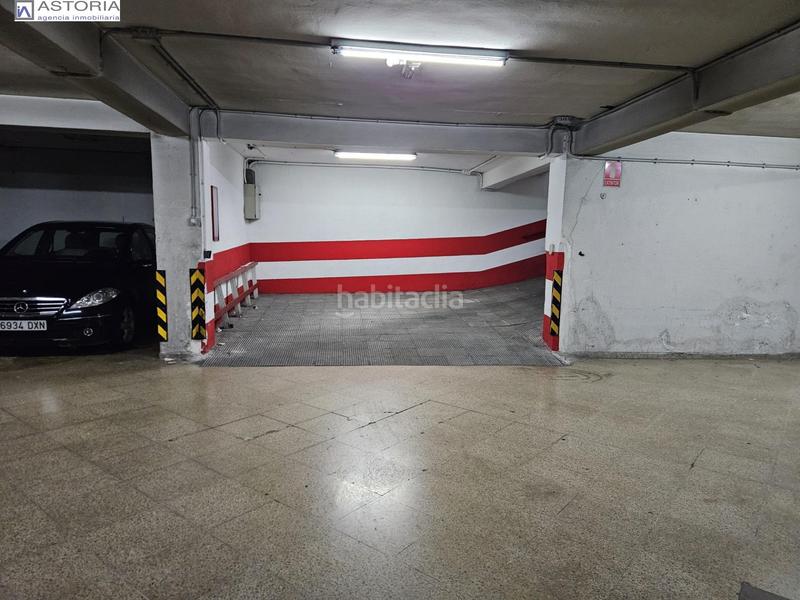 Foto 4fa01a83-4d1f-45e2-ae48-9601ddb68bd5. Aparcament cotxe a calle buensuceso 9 a Centro - Sagrario Granada