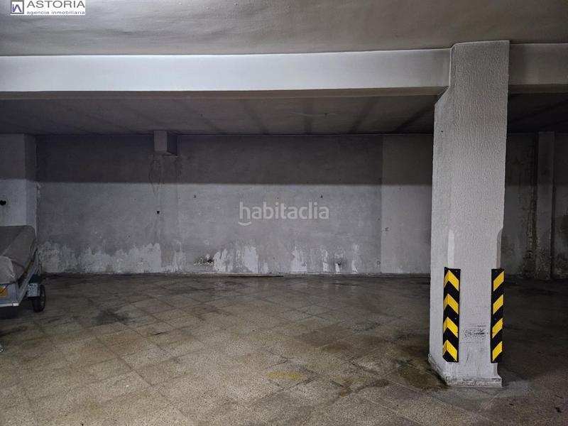 Foto f2c4fa4f-2460-4eb2-95e2-59bbed6b8408. Aparcament cotxe a calle buensuceso 9 a Centro - Sagrario Granada