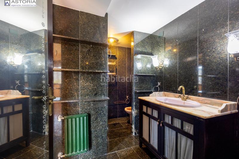 Foto 6ddc81b5-2d0b-458d-9acd-5578cf15af21. Pis a avenida de la constitucion 18 a Plaza de Toros Granada