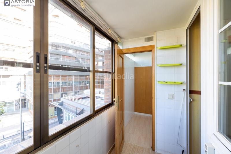 Foto cf2d39ff-0fe7-4139-975d-9ffd1280d3ec. Pis a avenida de la constitucion 18 a Plaza de Toros Granada