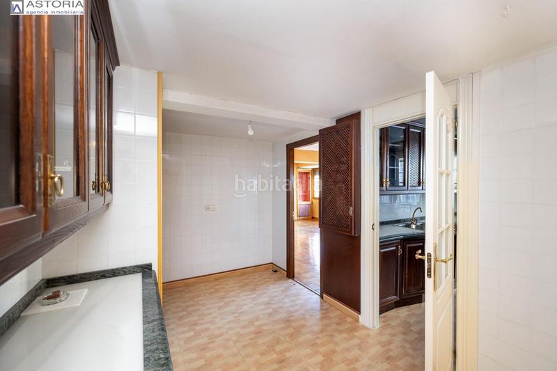 Foto d5f80b89-f241-4443-9212-e053cd466ceb. Pis a avenida de la constitucion 18 a Plaza de Toros Granada