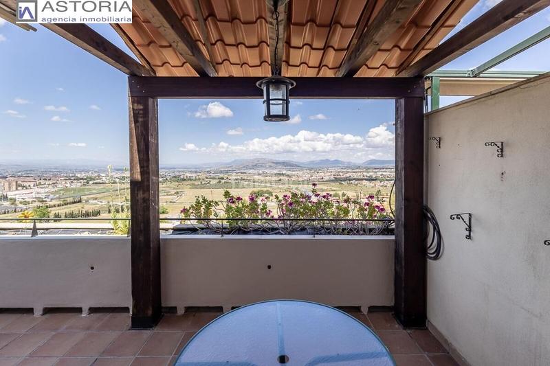 Foto b715d750-91bc-4376-92a0-0c0ca811135a. Piso precioso piso a la entrada en Jun