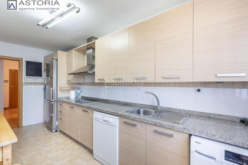 Foto ed422bfc-6c1a-4898-aec9-d6bf6dac4dda. Piso precioso piso a la entrada en Jun