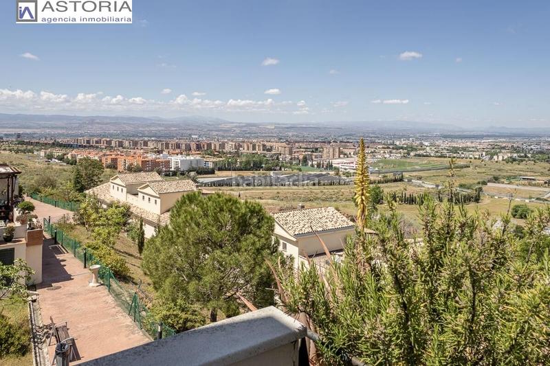 Foto f9688259-0a61-4483-bafa-2433068e18a2. Piso precioso piso a la entrada en Jun