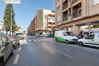 Rent Car parking in Calle doctor azpitarte 2. Plaza de garaje en plaza de toros