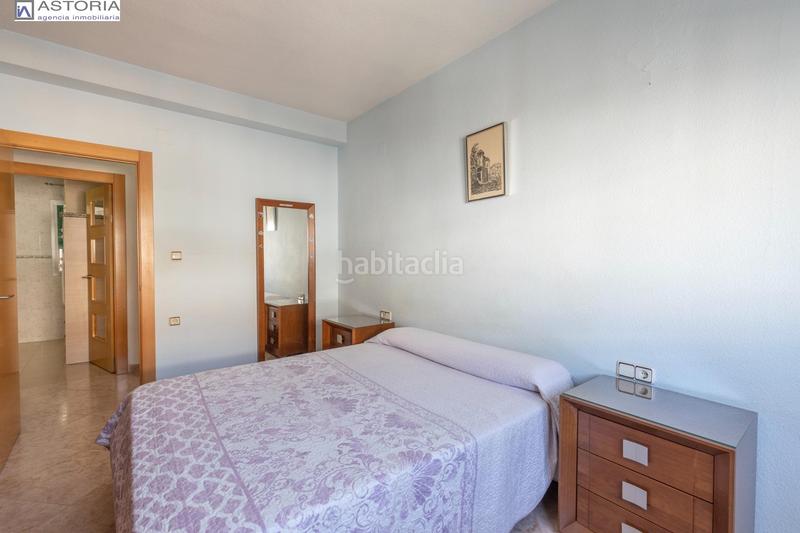 Foto 09a12770-692f-43a1-85c8-fc62ace6503a. Piso estupendo piso junto al metro en Maracena