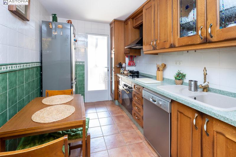 Foto e86e98c6-aaa5-4c73-b554-0b4aef779b97. Piso tu nuevo hogar en la avenida de la constitucion en Granada