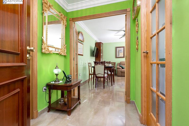 Foto ff57b5d4-1d2e-4860-a6b4-b9540a09c866. Piso tu nuevo hogar en la avenida de la constitucion en Granada