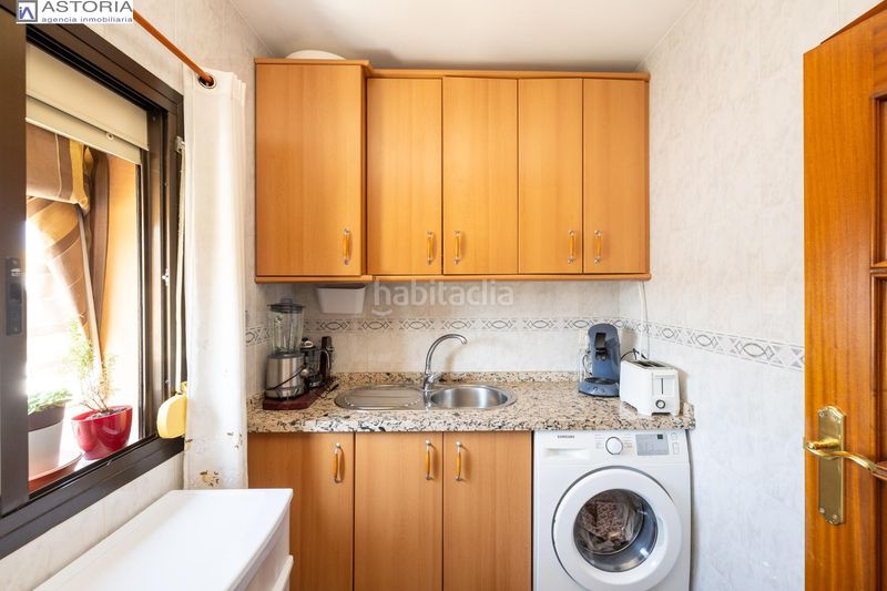 Foto 3090c010-a61a-4e94-b0e0-767c4fb84e17. Pis a Barrio de Zaidín Granada