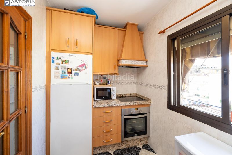 Foto f00c7149-443e-4561-92ac-21dd22a03804. Pis a Barrio de Zaidín Granada