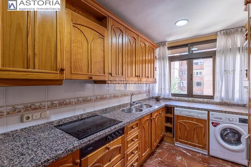 Foto fd83d0d1-c7f7-4f23-ab71-e35ad457cb95. Appartement avec chauffage parking dans San Francisco Javier Granada