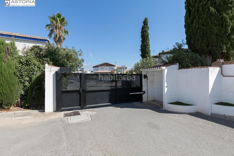 Foto 5bbb6655-9369-4a84-9a94-469fb3463db6. Chalet with parking pool in Ogíjares