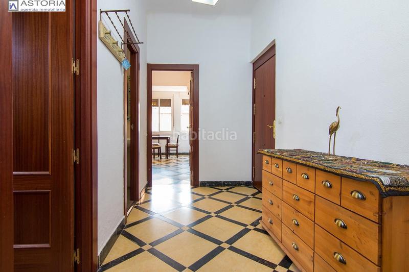 Foto 12246c74-08b4-40ce-8a8b-6434101ef0f1. Etagenwohnung in Centro - Sagrario Granada