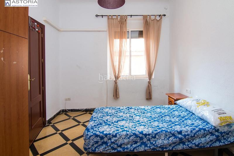 Foto 5f7c090e-e5dc-459a-81b9-f1d40aec7d48. Etagenwohnung in Centro - Sagrario Granada