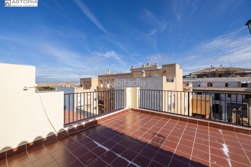 Foto a6c79a87-9506-48c2-83c9-1ff8f872e2bb. Penthouse in calle garcia lorca 20 in La Zubia Ciudad Zubia (La)