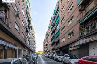 Appartement  Calle doctor sánchez mariscal. Inversionistas !! piso en plaza de toros