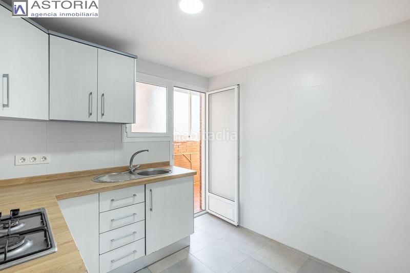 Foto ed2bdc8c-6456-4294-9f29-087e35c4c390. Etagenwohnung in calle fray juan sanchez cotan 8 in Granada