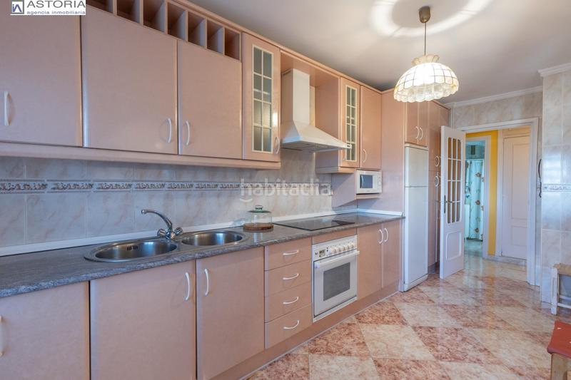 Foto 7042c8bc-c6a8-48b3-a2b4-7cd21f9ca102. Appartement avec parking dans Cartuja Granada