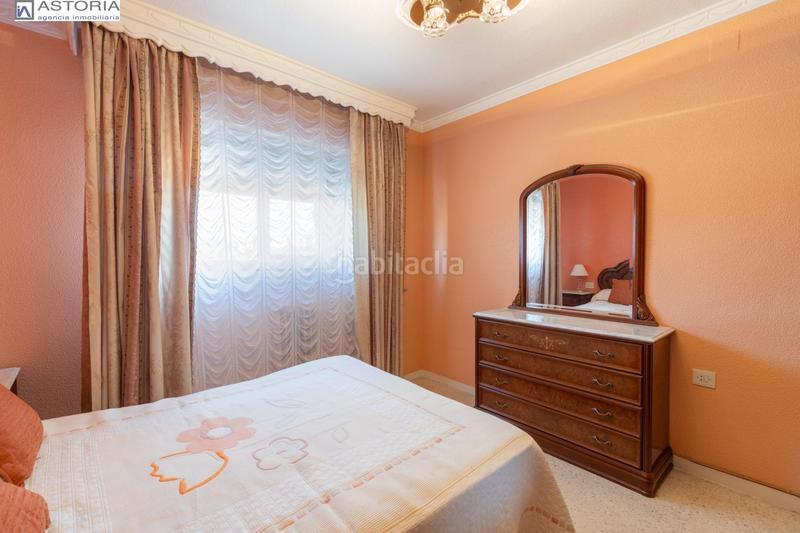 Foto 96e760c4-0b66-46d4-95fe-5770867770c3. Appartement avec parking dans Cartuja Granada