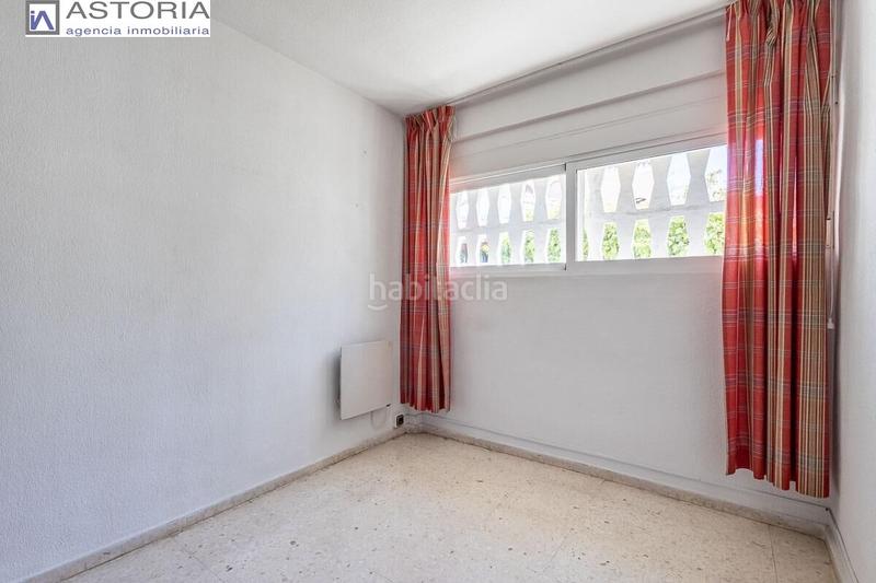 Foto 1315c688-8451-4cee-b386-83249c44dc75. Chalet mit parking pool in La Zubia Ciudad Zubia (La)