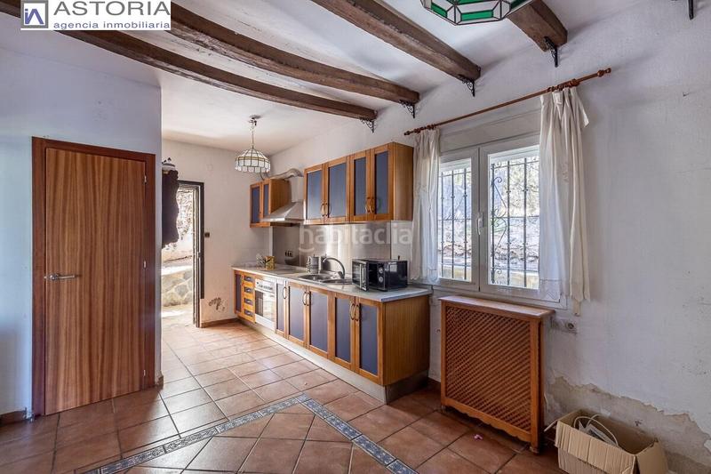 Foto e2ae6172-9b62-4f8e-9798-2abd345e7731. Chalet mit parking pool in La Zubia Ciudad Zubia (La)