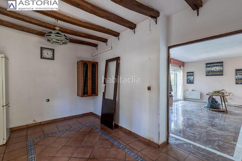 Foto e2bbe270-05a3-4744-ae6c-b5d42528c893. Chalet mit parking pool in La Zubia Ciudad Zubia (La)